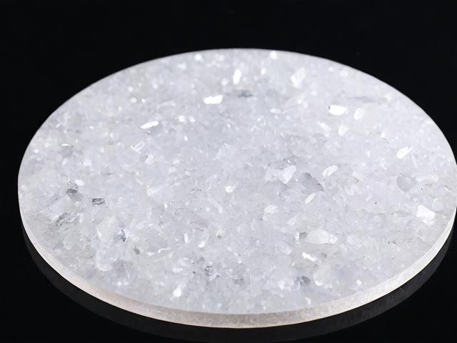 水晶墊為什么會出現(xiàn)發(fā)白現(xiàn)象？