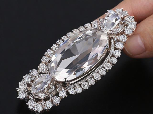 為什么男的喜歡水晶